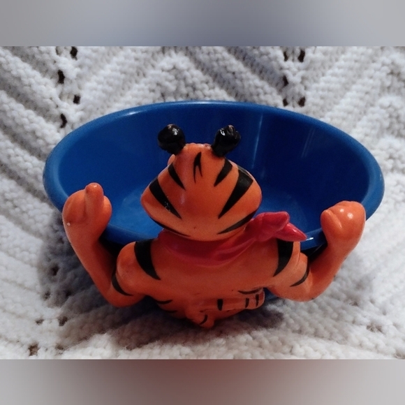 Kellogg's Tony the Tiger Blue Cereal Bowl 2000  Y2K Vintage Plastic - Picture 4 of 8